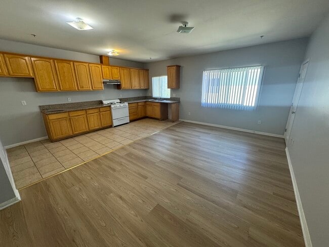 Photo - 6636 Irvine Ave Unit 2