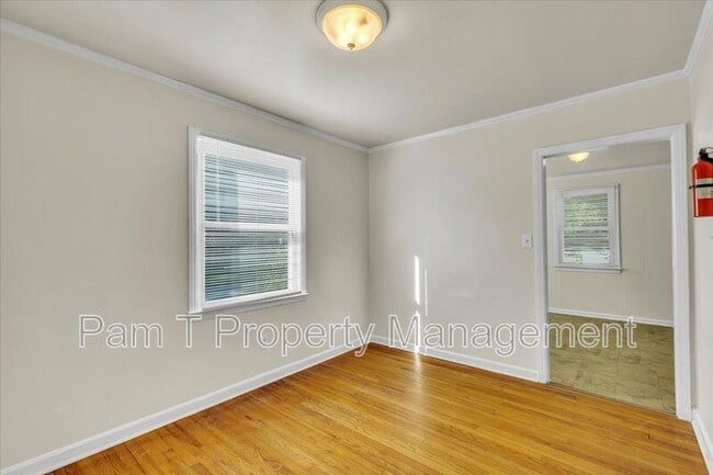 Photo - 1702 E.35TH St.