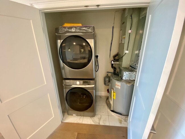 Photo - Apartment with Waterview in Downtown Wilmi... Unit 505