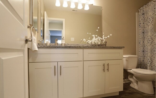 Photo - The Hunt Club Apartments