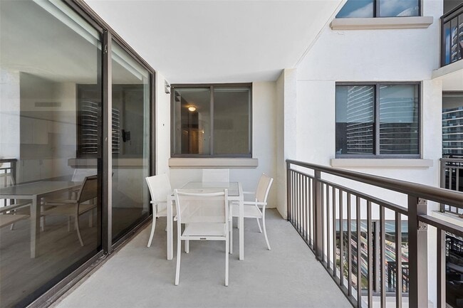 Photo - 999 SW 1st Ave Unit 3001