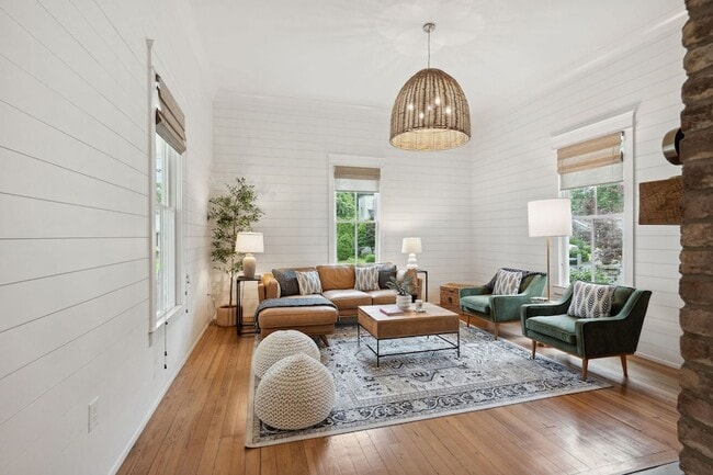 Photo - 1226 Adams St