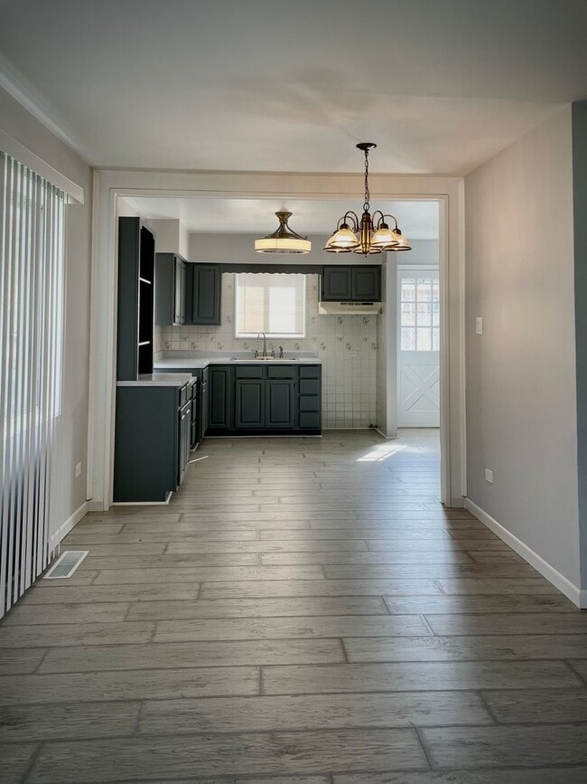 Photo - 3 Bedroom 1.5 Bathroom-Calumet City