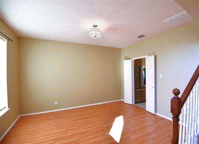 Photo - 3921 Lakeside Dr