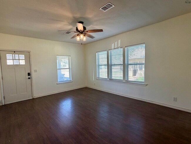 Photo - 2309 Grant St