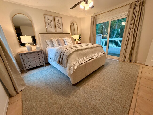 Photo - 1 Laurel Oak Pl