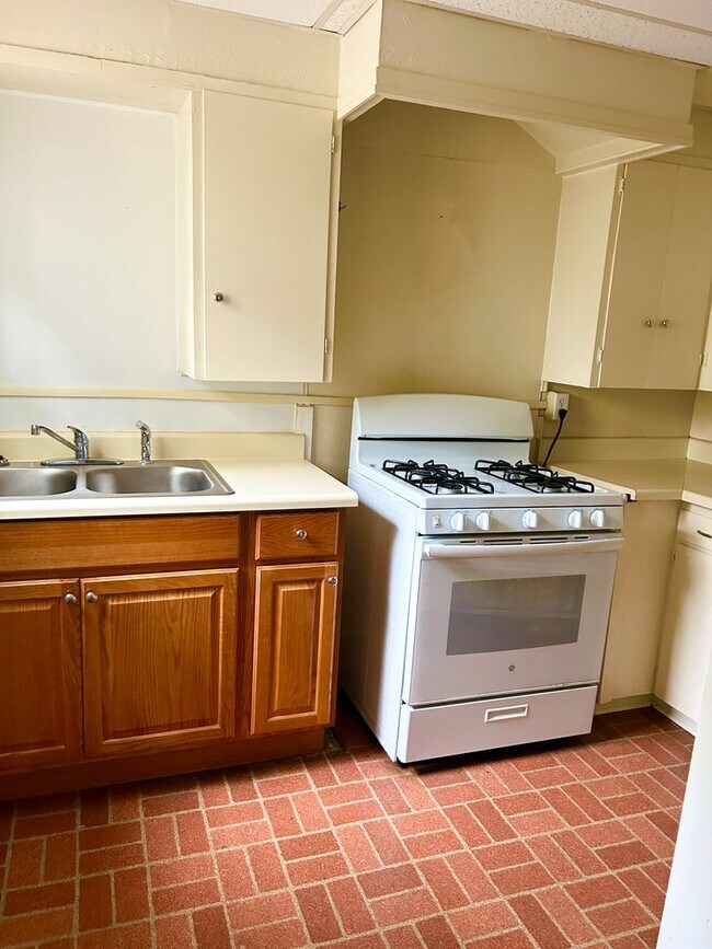 Photo - 817 Boulevard St Unit 817 Boulevard