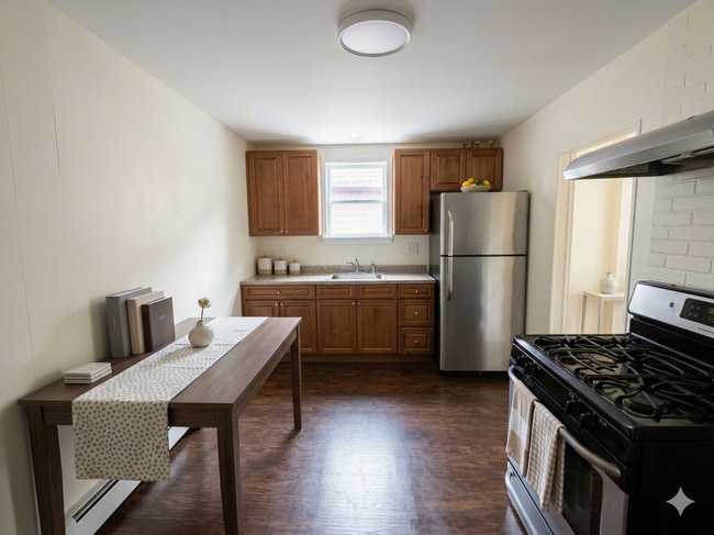 Building Photo - 58 Medford St