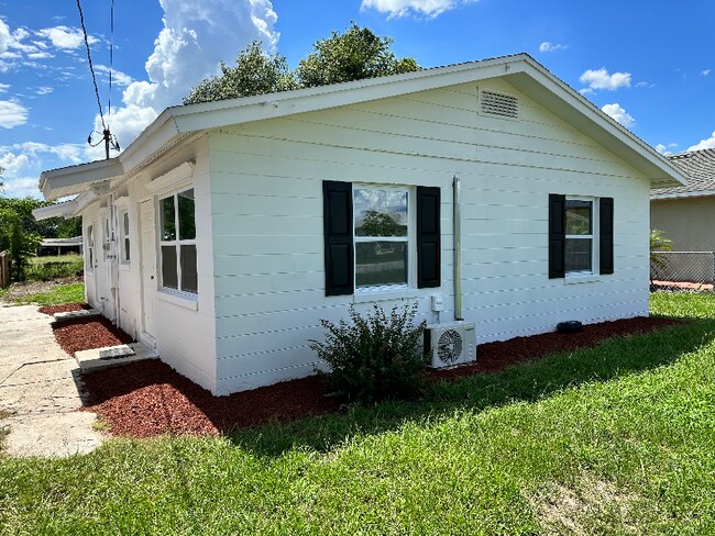 Photo - 310 Walnut St Unidad Apt A