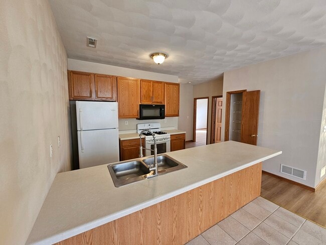 Photo - 10296 Metalmark Ln Unit 3