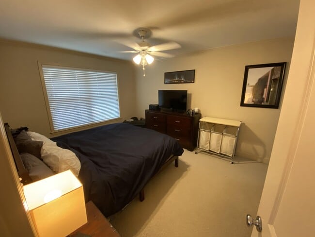 Photo - 48 Peachtree Ave NE