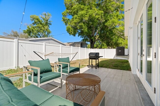 Photo - Gorgeous New Constriction House in Tampa