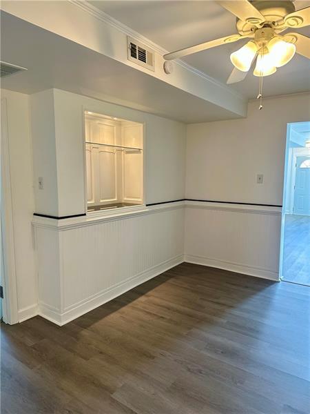 Photo - 1668 Obey St
