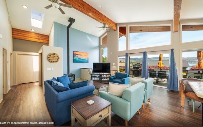 Photo - 113 Chelan View Dr