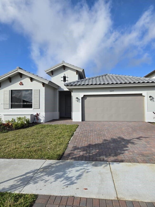 Building Photo - 5097 Panella Ave Rental