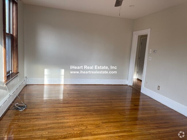 Building Photo - 338 K St Unit 1 Rental