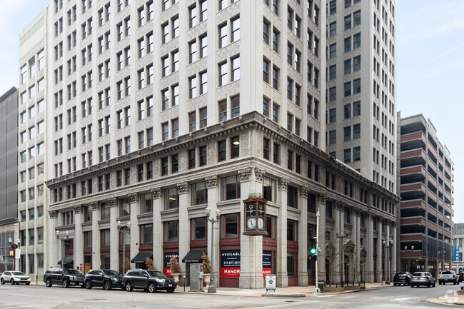 Marquette Apartments