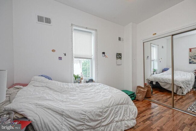 Photo - 2034 N 18th St Unit 1