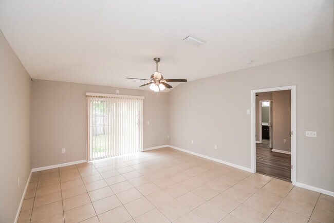 Photo - 5107 Johnson Creek Dr