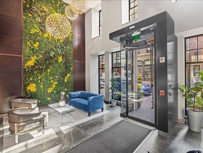 Photo - 110 Broad St Unidad 1002