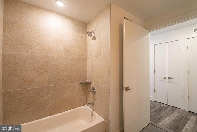 Photo - 1245 Ridge Ave Unit 102