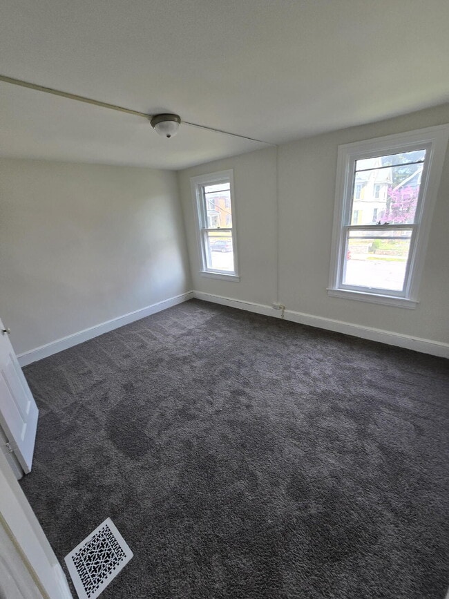 Photo - "Charming 3-Bedroom Home in Chambersburg - 1290 Sq Ft of Cozy Living!"
