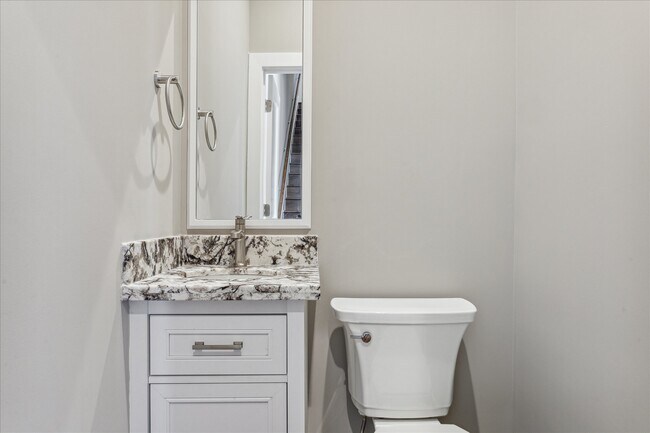 Photo - 3102 Eunice St