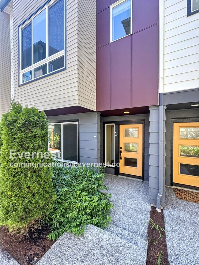 Building Photo - 23831 5th Ave SE Rental