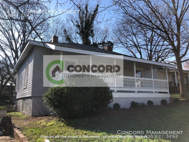 Photo - 1911 Bradford St