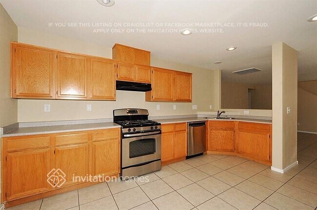 Photo - 7612 Constantinople Ave