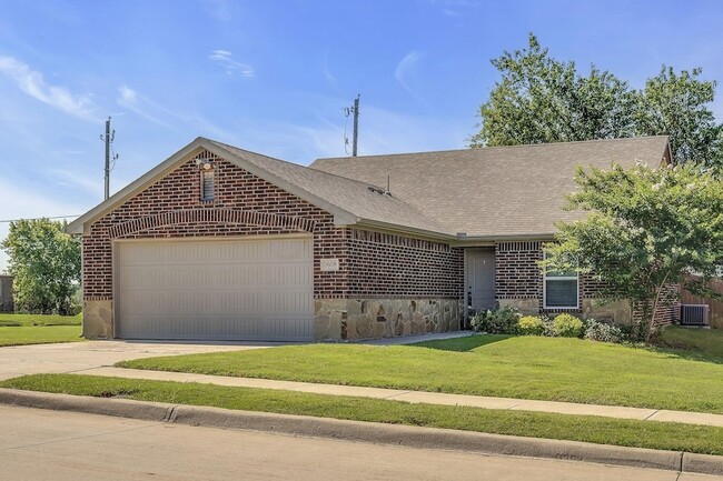 3608 Brookstone Dr