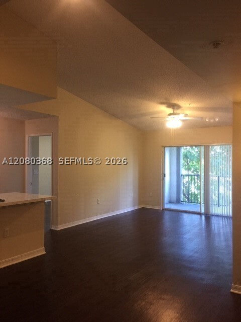 Photo - 4320 NW 107th Ave Unit 306-1