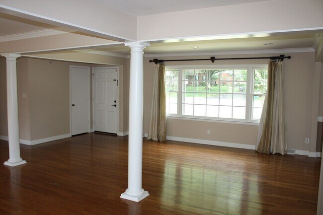 Photo - 6400 Long Meadow Rd