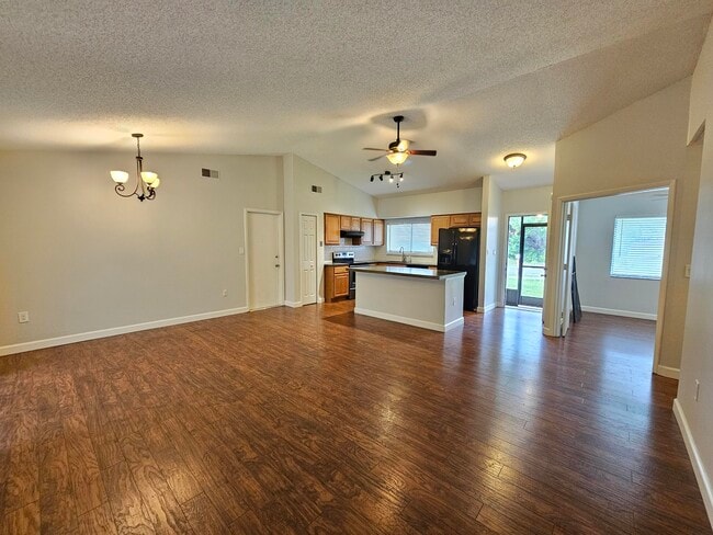 Photo - 6527 Pleasant Ave