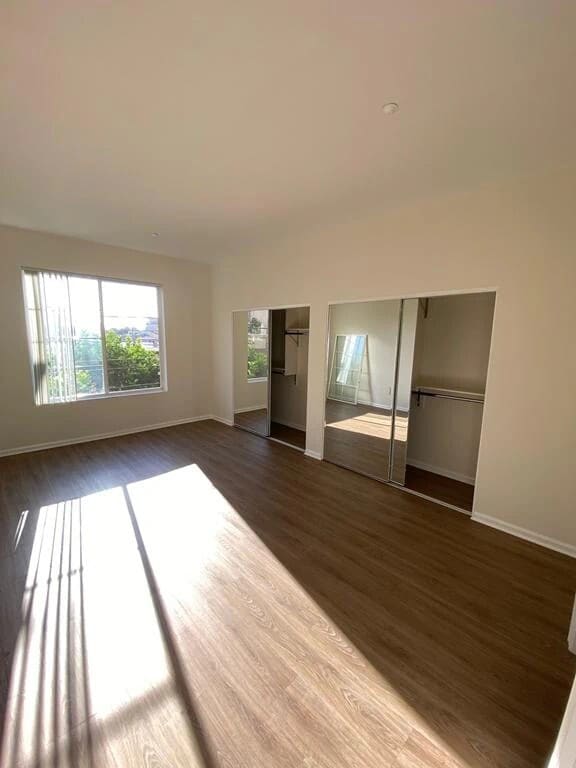 Photo - 1725 Butler Ave Unidad 203