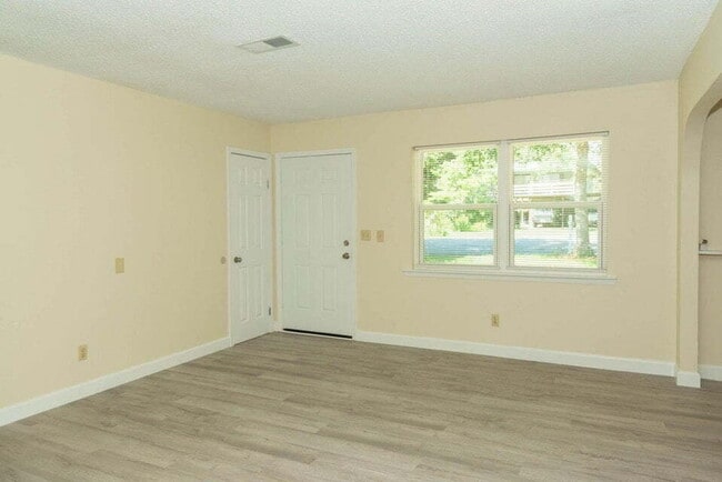 Photo - Charming 3-Bedroom home in Destin with Spa...