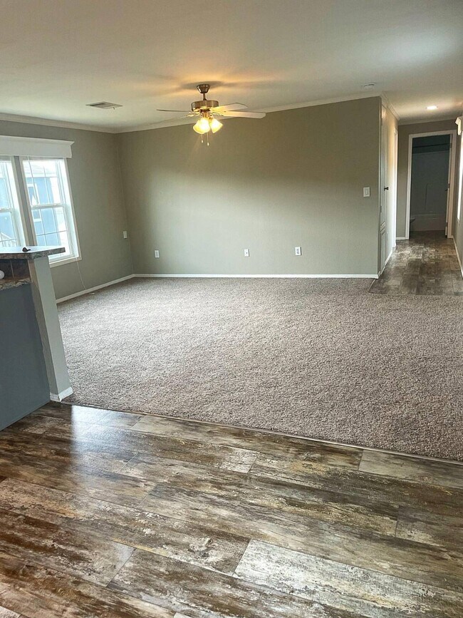 Photo - 7109 W Loop 1604 N