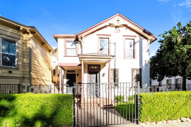 Building Photo - 518 15th St Rental