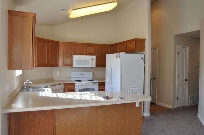 Photo - 1705 Westbury Way