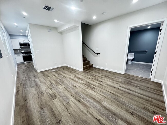 Photo - 5637 Homeside Ave Unit 5637 3/4