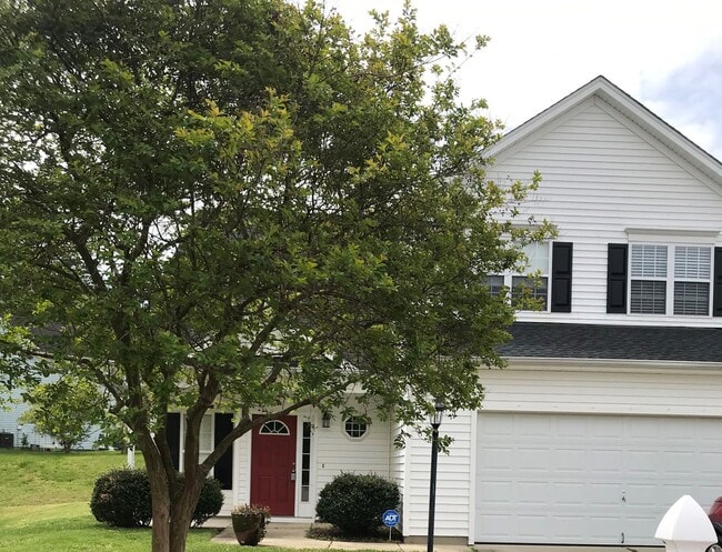 Building Photo - 4 Bedroom 2.5 Bath SF home - COMING SOON!