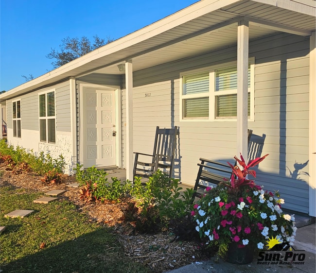 Photo - 5813 Spruce Creek Rd