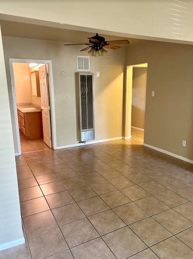 Photo - 1401 14th St Unidad 1401 14th St  D