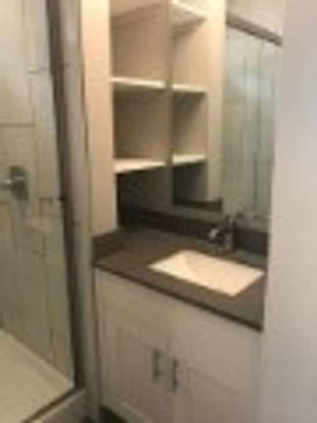 Photo - 1892 Front St Unit B