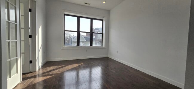 Photo - 487 Ocean Ave Unit 3