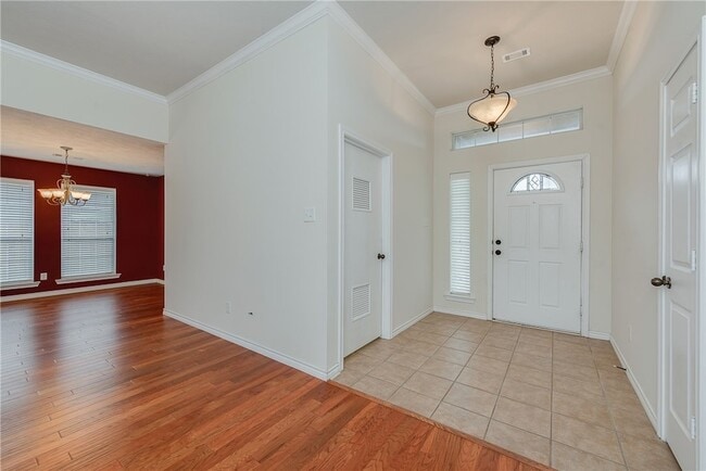 1207 Portsmouth Ct