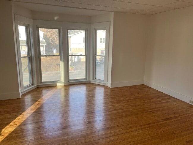 Photo - 281 Main St Unit Apt 2