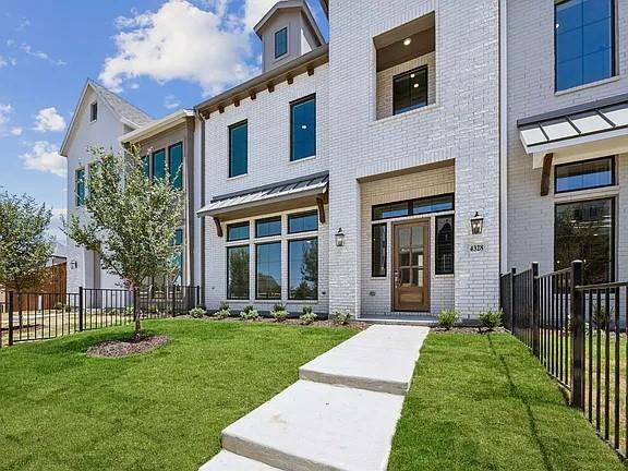 Photo - 4436 Burge Ave