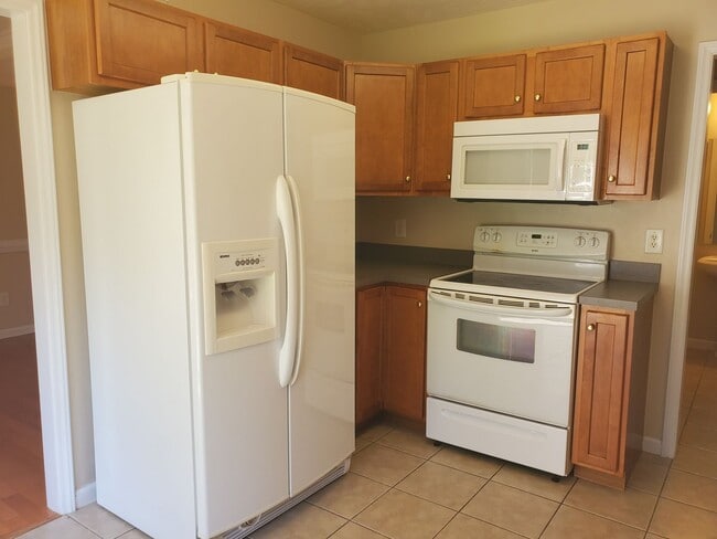 Photo - Charming 2 Story Home with Sun-Room!