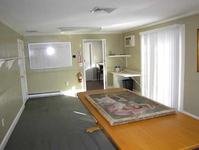 Photo - 1100 Valley St